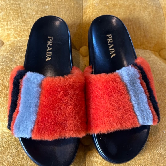 Prada shearling slides - Picture 3 of 4